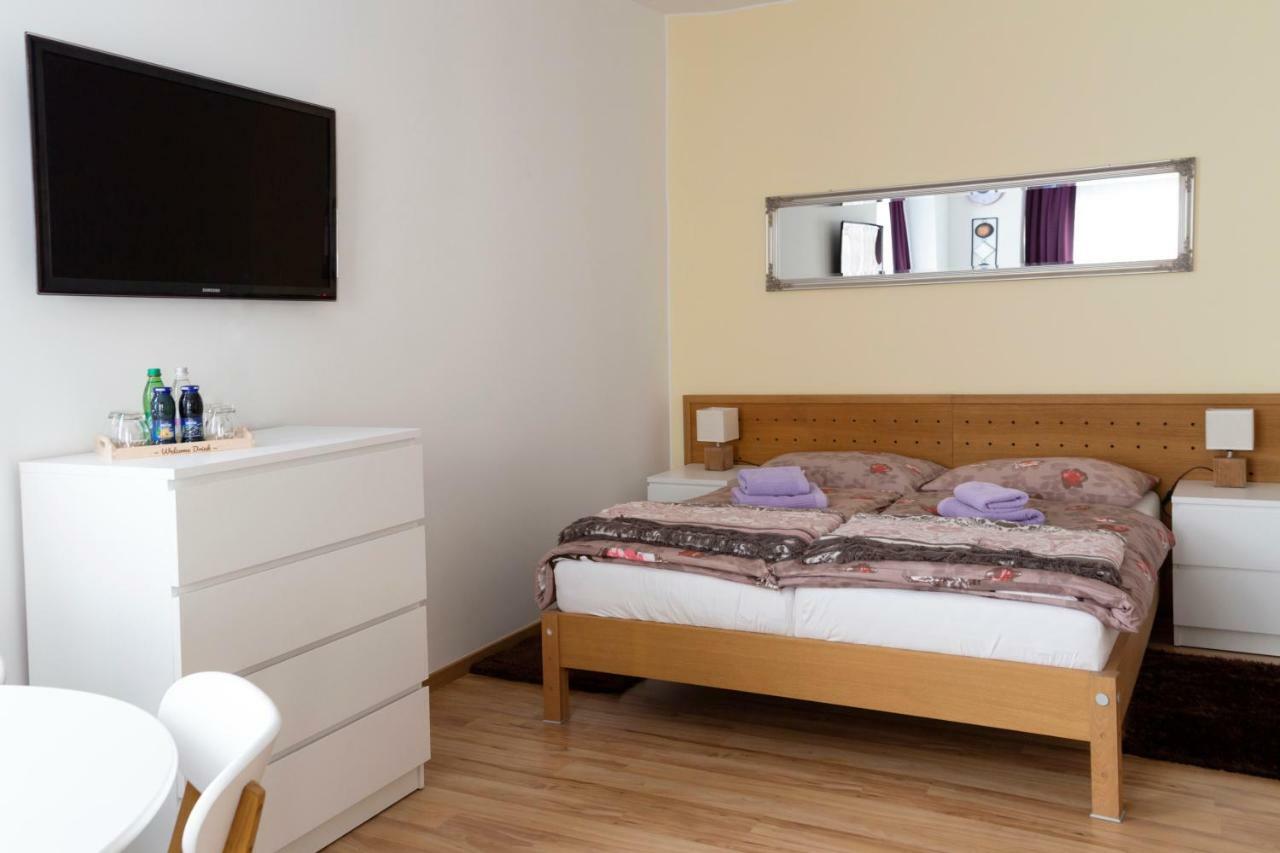 Guesthouse&Apartments PRI STANI Zerovnica Extérieur photo
